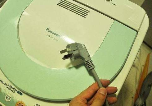 Do you need to pull the plug after the washing machine is used up? Hear what the experts say