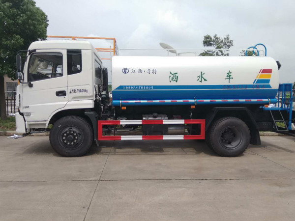 æ´’æ°´è½¦7.jpg