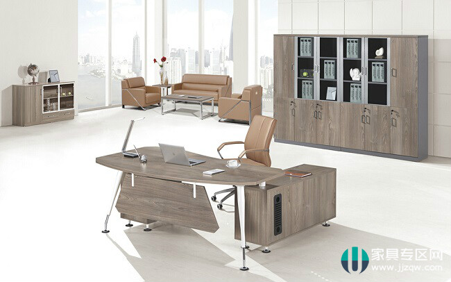 Master the daily maintenance and cleaning tips of the office furniture, so that you can always maintain a high value!