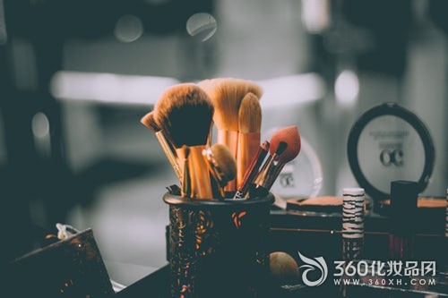 Is special use cosmetics harmful?