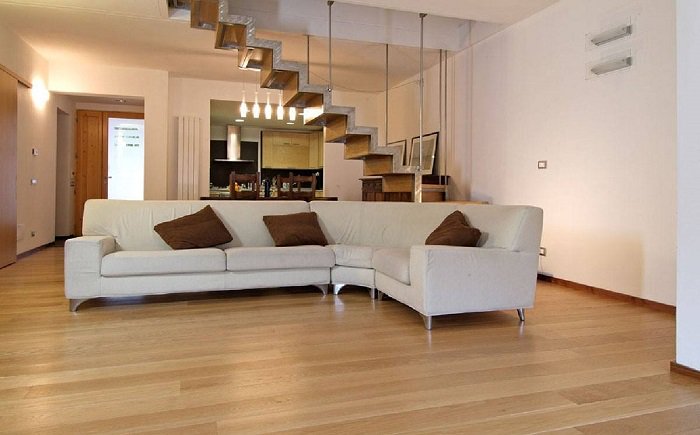 How to choose the decoration floor, what are the advantages and disadvantages of bamboo flooring?