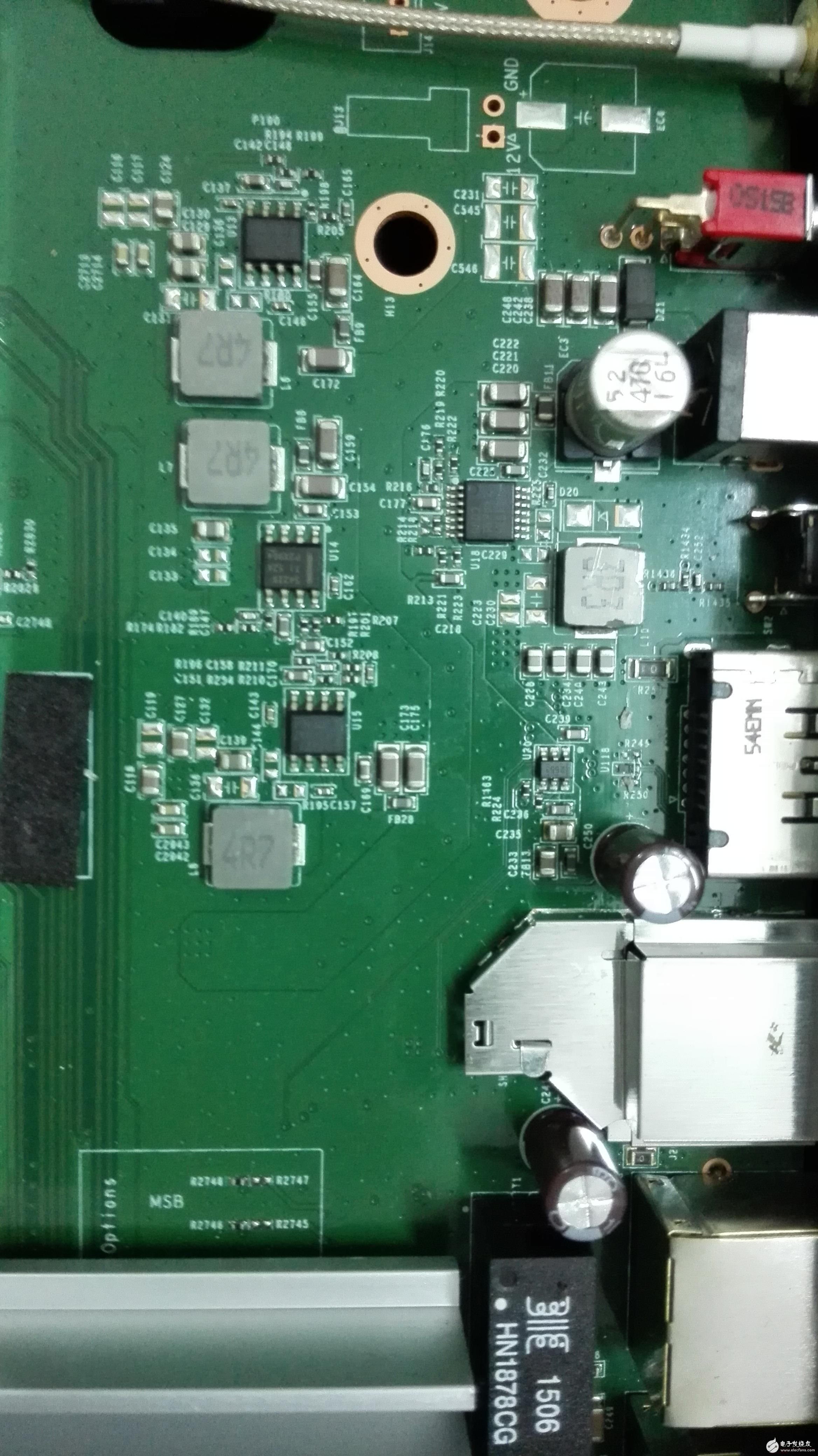 Talking about craftsmanship! Let's look at the big disassembly of WIFI routers.