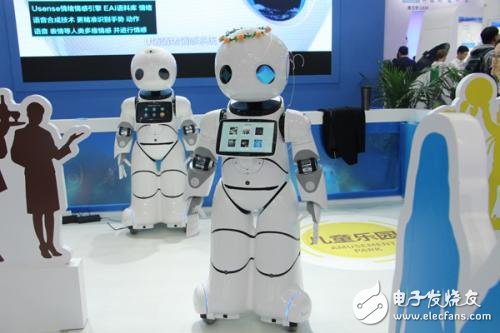 The top ten fun robots of the High-Tech Fair, the Cambrian "Xiaowu" is also among them.