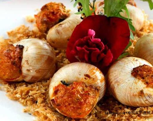 French snail: the first of the world's four famous dishes