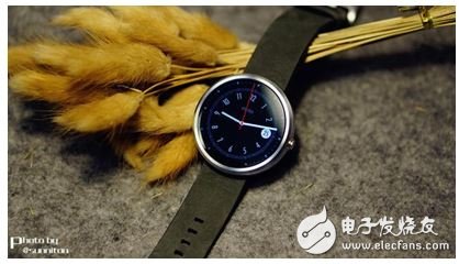 First generation moto 360