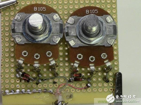 Turn computer sound card into oscilloscope with software and simple circuit