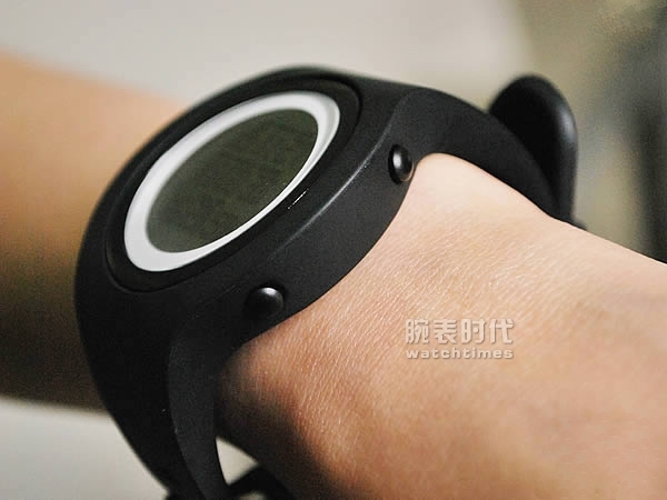 Palace Museum actually collected a piece of contemporary watch?