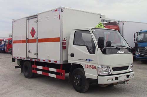 JHW5060XRYJåž‹æ˜“ç‡ƒæ¶²ä½“åŽ¢å¼è¿è¾“è½¦1.jpg