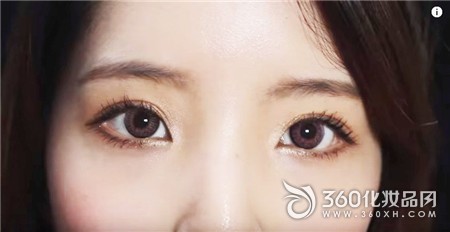 Wei Mi Da Xiu Xi Meng Yao Eye enlargement