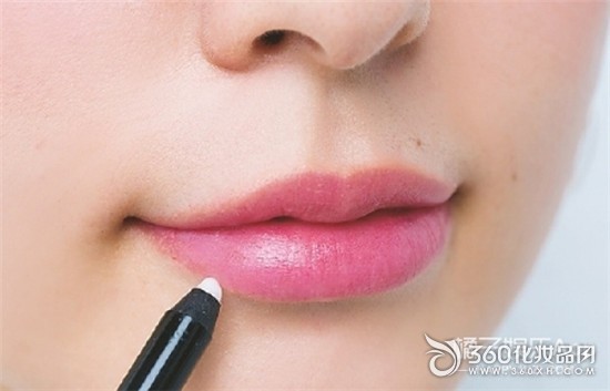 In the internship season, how does the interview makeup become more popular with the interviewer? 8