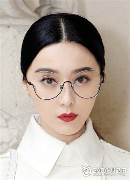 Lip makeup Fan Bingbing