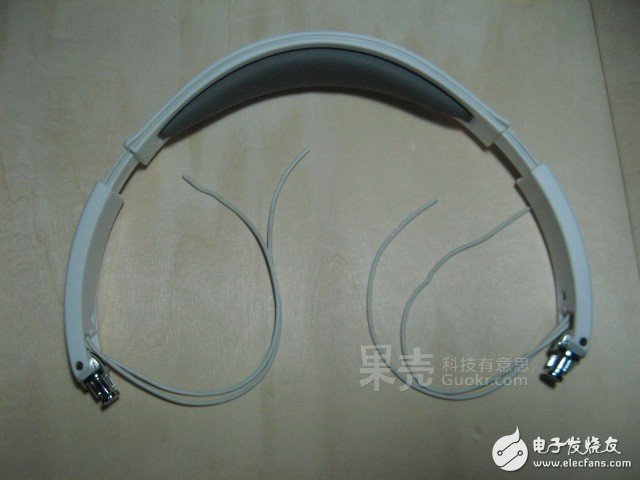 Ultra-low cost to create DIY headset Bluetooth headset