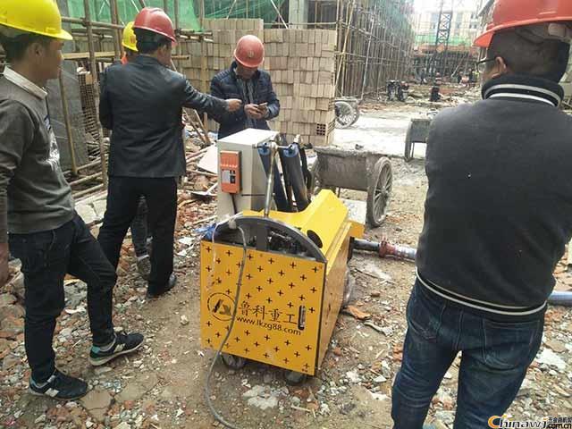 'Small concrete delivery pump manufacturer Luke National Day Online, continue to help construction site