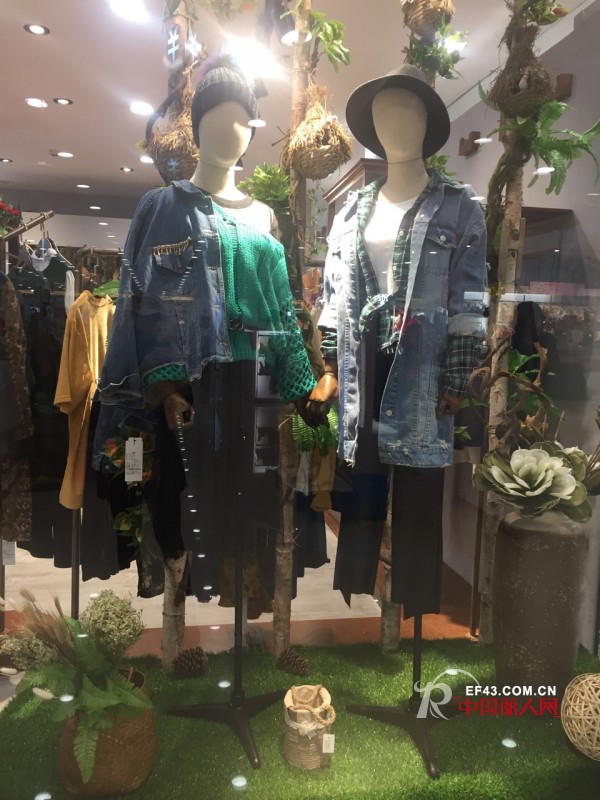 çƒ­çƒˆç¥è´ºQstyleå¥³è£…æ²³åŒ—ä¿å®šåº—ç››å¤§å¼€ä¸š