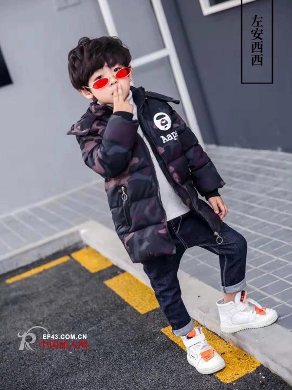 è¿‡å¹´ç»™å°ç”·ç”Ÿçƒ«ä»€ä¹ˆå‘åž‹å¥½çœ‹ ç”·å£«é”¡çº¸çƒ«é…ä»€ä¹ˆè¡£æœå¥½çœ‹