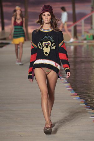 TOMMY HILFIGER Spring 2016 Collection