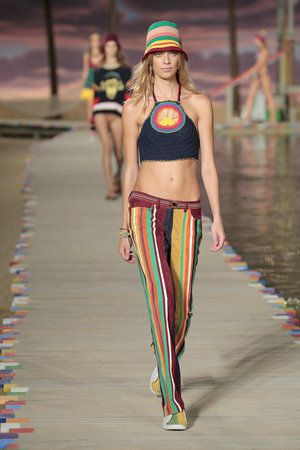 TOMMY HILFIGER Spring 2016 Collection