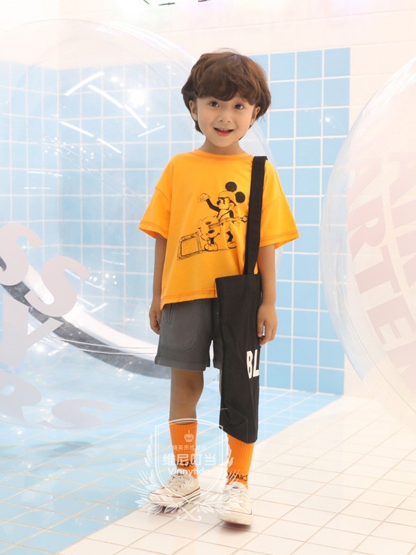 ç¢ŽèŠ±POLOè¡«é…ä»€ä¹ˆè£¤å­å¥½çœ‹ å¤æ—¥æ½®æµç”·ç«¥è£…æ€Žä¹ˆç©¿