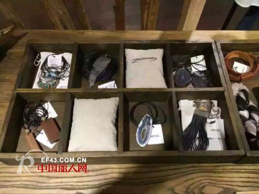 ç¥è´ºå¿…ç„¶å¥³è£…é‡ç™¾æ±Ÿæ´¥åº—é“ºåŽä¸½è¶å˜ éœ‡æ’¼å‡çº§