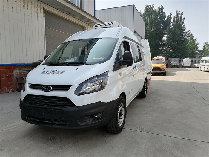 Vaccine cold chain vehicle manufacturer_gasoline automatic transmission 2.0T vaccine delivery vehicle_for CDC