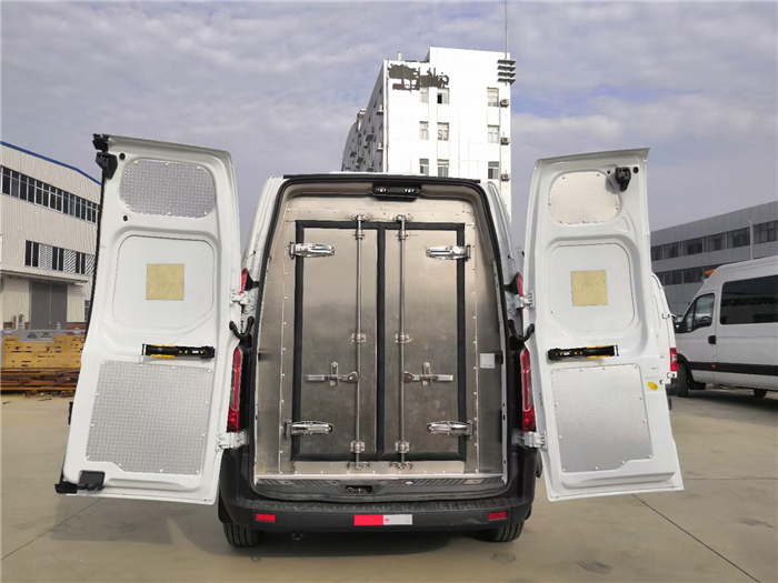 Vaccine cold chain vehicle offer_Jiangling New Transit V362 vaccine transfer vehicle_Special for CDC