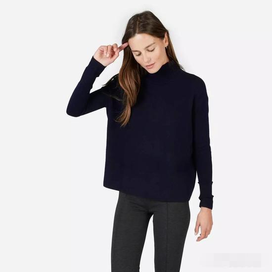 Who says cashmere sweaters must be old-fashioned? These cashmere sweaters are the must-haves in fashionable girls' cupboards.