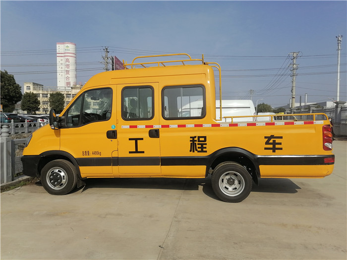 Railway maintenance engineering vehicle_9-seat electric emergency vehicle_Iveco C certificate can be opened-electric engineering vehicle price