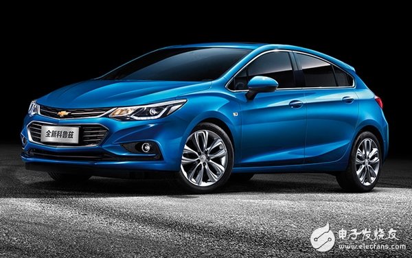 New Cruze hatchback version: 10.99 million purchases can also be free of first-year commercial insurance costs!