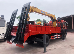 Picture of Dongfeng Special Commercial Single Bridge XCMG 8 Ton Four-section Boom Truck Crane