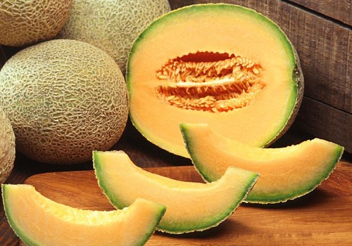 How to prevent melon downy mildew? There are three major differences between melon and melon.