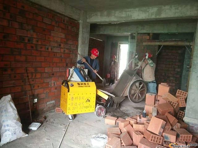 'Is there a small fine stone concrete pump in Suzhou construction site, how much is the price?