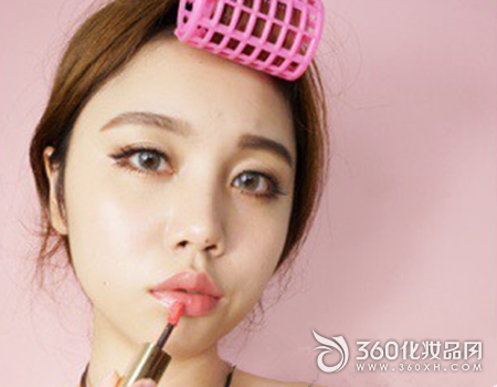 How to draw big eye makeup net red makeup big eye makeup makeup steps ruddy lip makeup 4