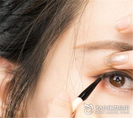 Eyelash curling eyelash curler short eyelashes mascara brush hair root