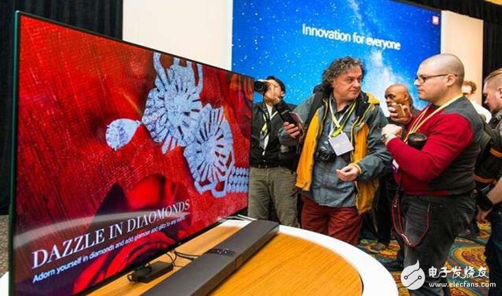 Xiaomi TV 4 debuted at CES2017, thin to 4.9 mm shocked! White millet mix I like it!