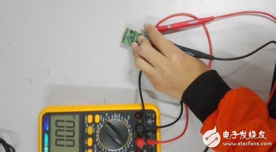 How to check the line multimeter _ how to use the multimeter to find the problem _ use the multimeter to check the fault circuit / faulty component