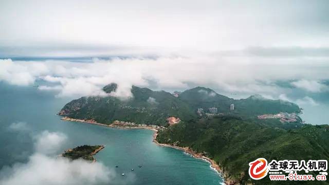 Drone wearing cloud photography