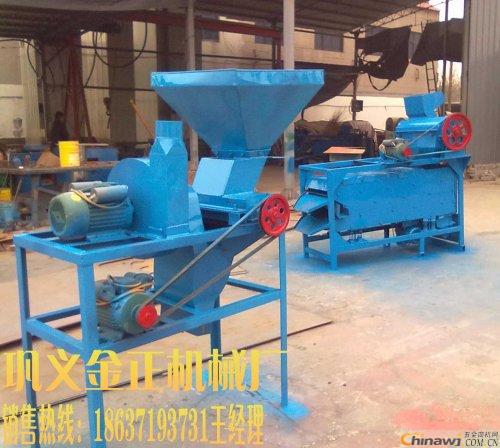 How does the principle of the tea seed sheller work?