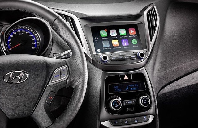 Hyundai Motor supports Apple CarPlay in-vehicle system next year