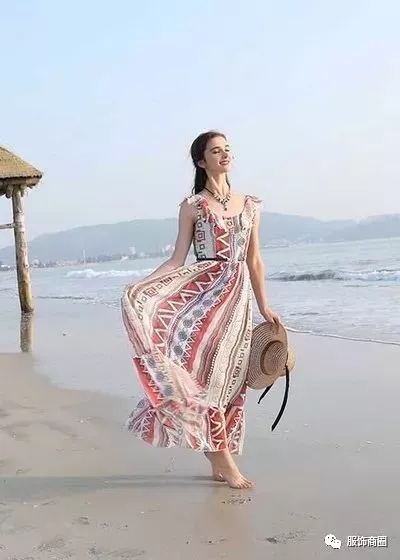 2018æ˜¥å¤©ï¼Œæµè¡Œå¼€æ»¡èŠ±çš„è¡£æœï¼Œç¾Žå“­äº†ï¼(å›¾10)