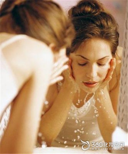 Face wash, skin care, makeup remover, skin burden, friction, pores, face wash