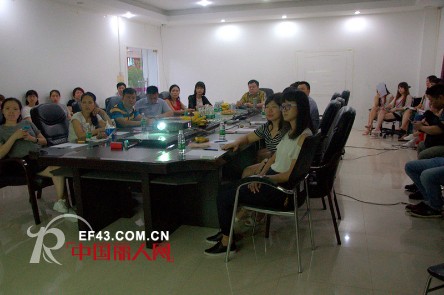 éƒ½å¸‚å¥³äººå¿ƒ2017æ˜¥å¤æ–°å“é€‰æ ·ä¼šé¡ºåˆ©ç»“æŸ