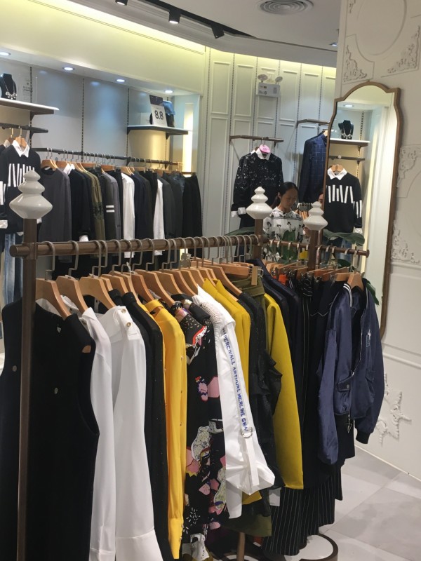 ç”·è£…å“ªä¸ªç‰Œå­å¥½ï¼Ÿ æ—¶å°šç”·è£…èŽŽæ–¯èŽ±æ€æ–°ä¸€ä»£çš„é¦–é€‰å“ç‰Œ