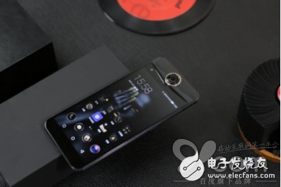 Equipped with the world's smallest VR lens Bao Qianli V10S will be the first platform on the 11th