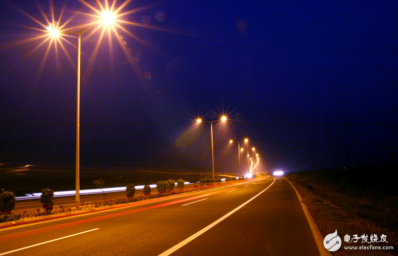 When will the country's 1 billion street lamps join Internet lighting+?