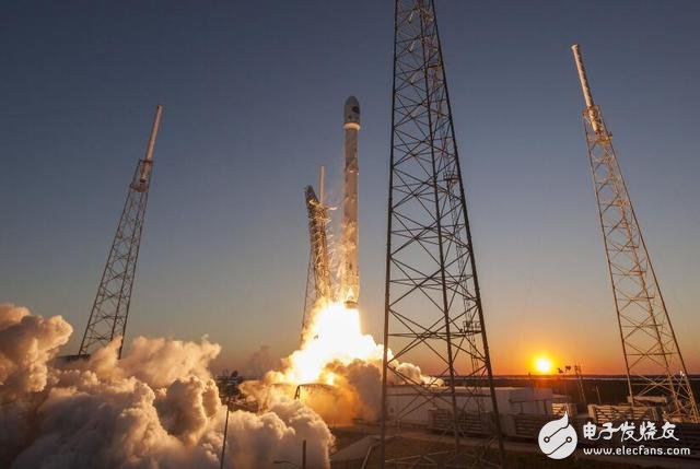 SpaceX applied for the launch of 4,425 communications satellites over the total since the birth of mankind