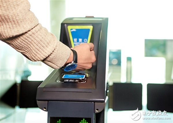 Go out and ask the first Ticwatch2 to support UnionPay, one-card payment, NFC landing products?