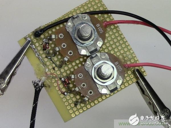 Turn computer sound card into oscilloscope with software and simple circuit