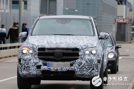 The new Mercedes-Benz GLE road test spy photos exposure will be equipped with a new engine