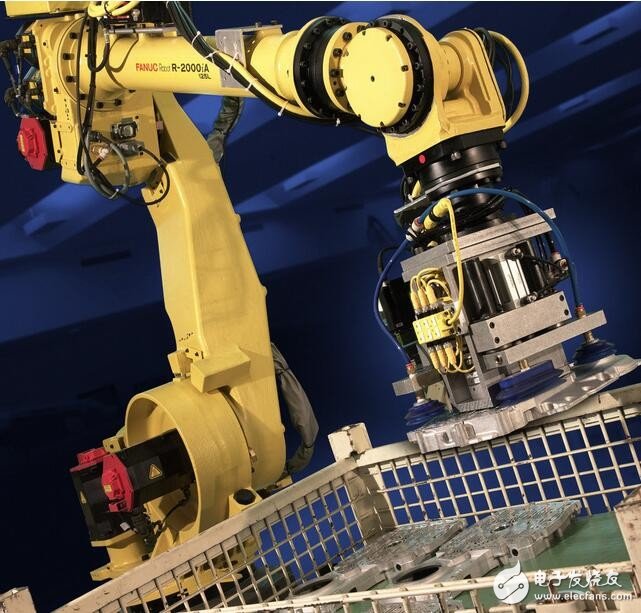 Intelligent manufacturing drives industry demand Industrial robots increase by over 30%