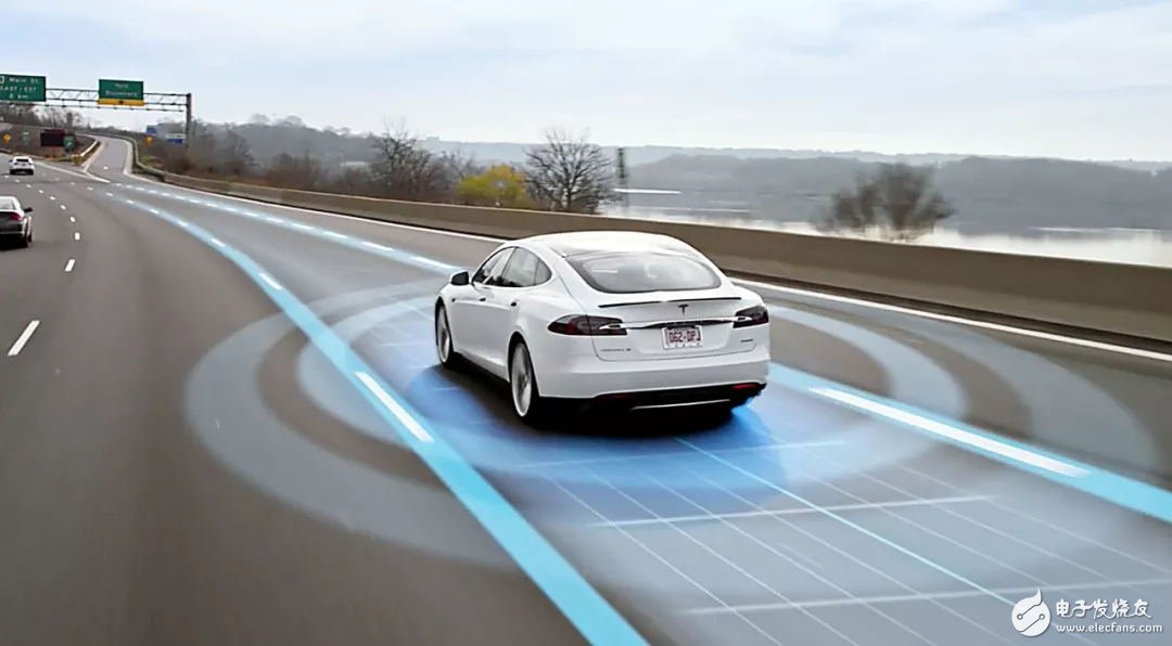 Tesla Autopilot can only do automatic assisted driving _ can't 100% identify stationary obstacles?